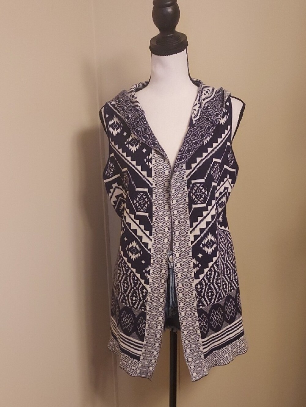 Hippie Rose Navy and Cream Open Cardigan